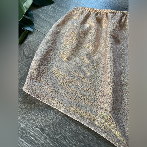 Daisydaydreamz Gold Holographic Iridescent Brazilian Rave Festival ShortS Sz XL - Picture 3 of 7